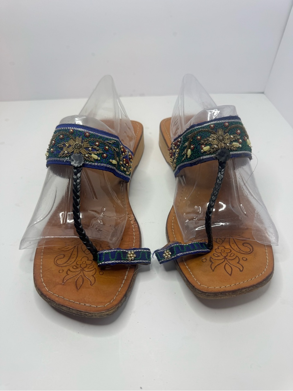 Wanted Beaded Green Embellished Women’s Thong Sandals Women's Size 8